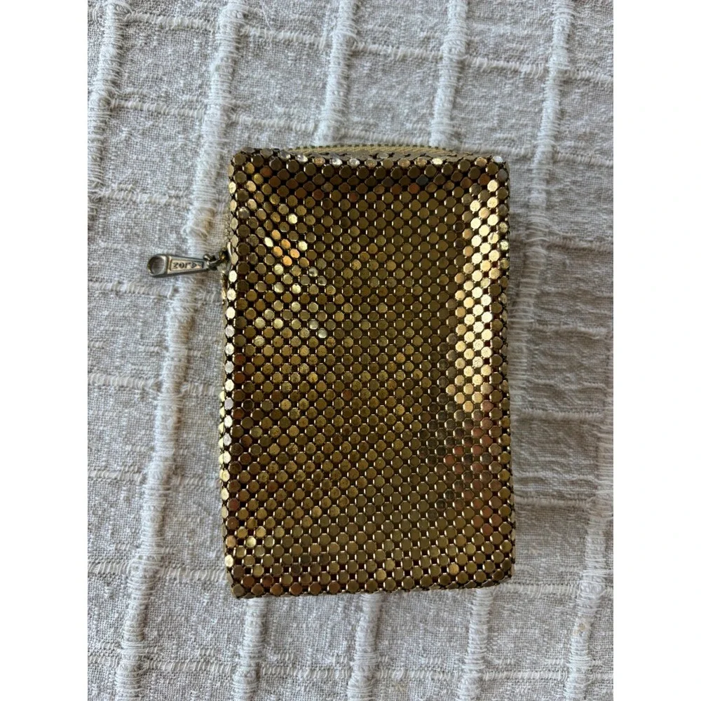 Vintage Whiting & Davis Gold Metal Mesh Coin Purse Zipper Pouch cigarette Case